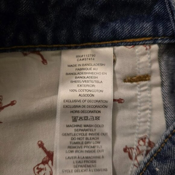 True Religion Mid Rise Booty Shorts SZ SMALL - BNWT - Picture 8 of 8